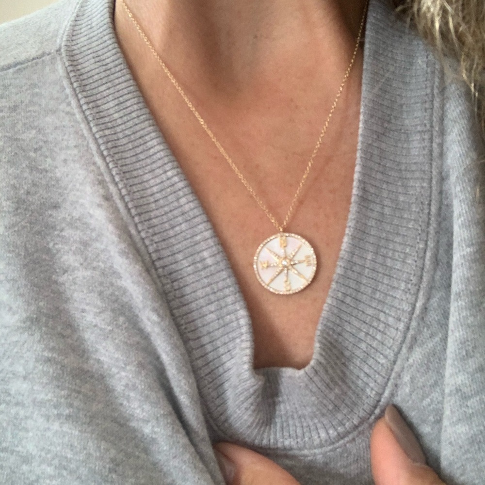 New! 14k and diamond compass pendant - Picture 5 of 11